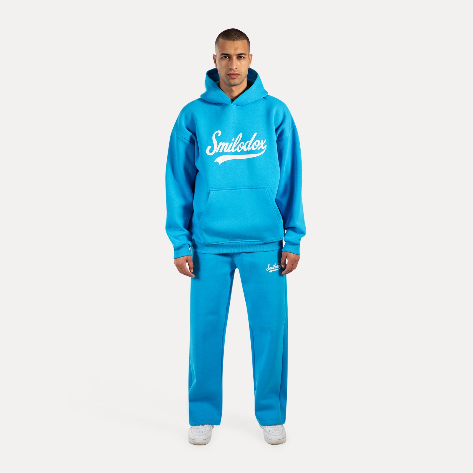 Hellblau